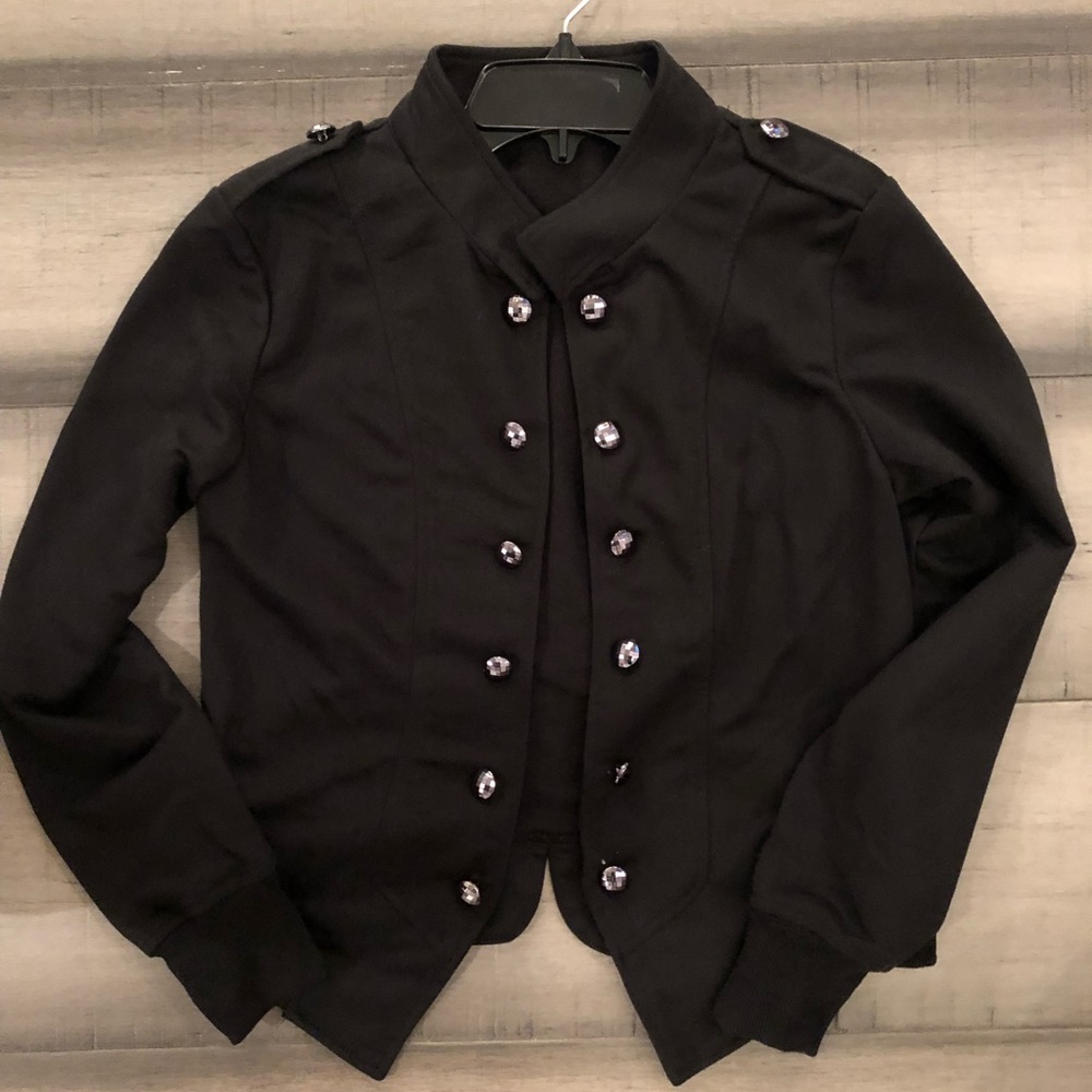 Black soft cotton blazer with accent buttons